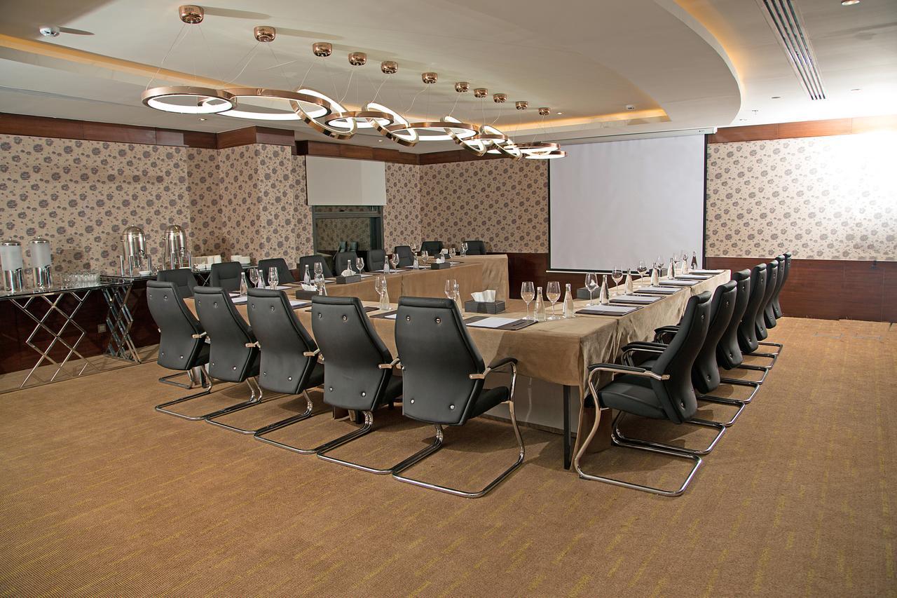 Warwick Al Khobar Hotel Buitenkant foto
