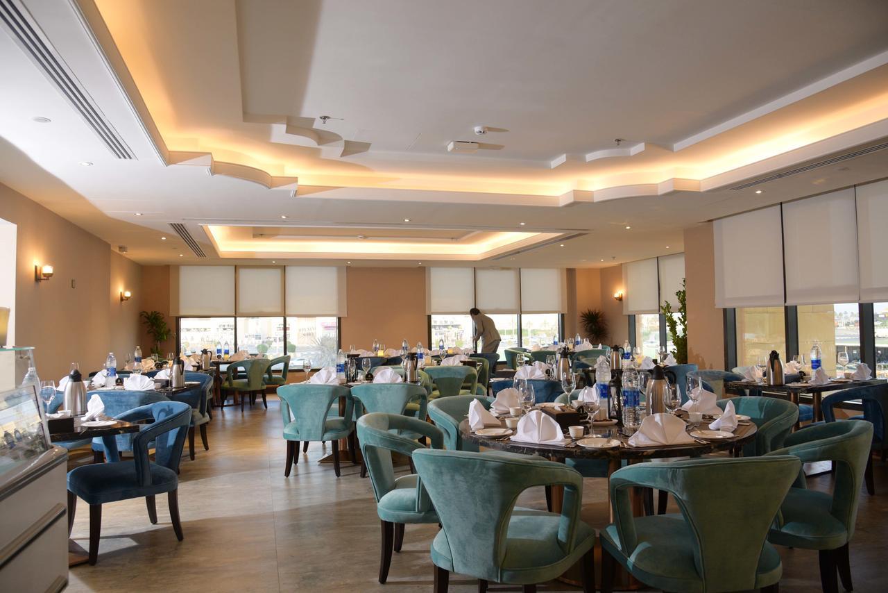 Warwick Al Khobar Hotel Buitenkant foto